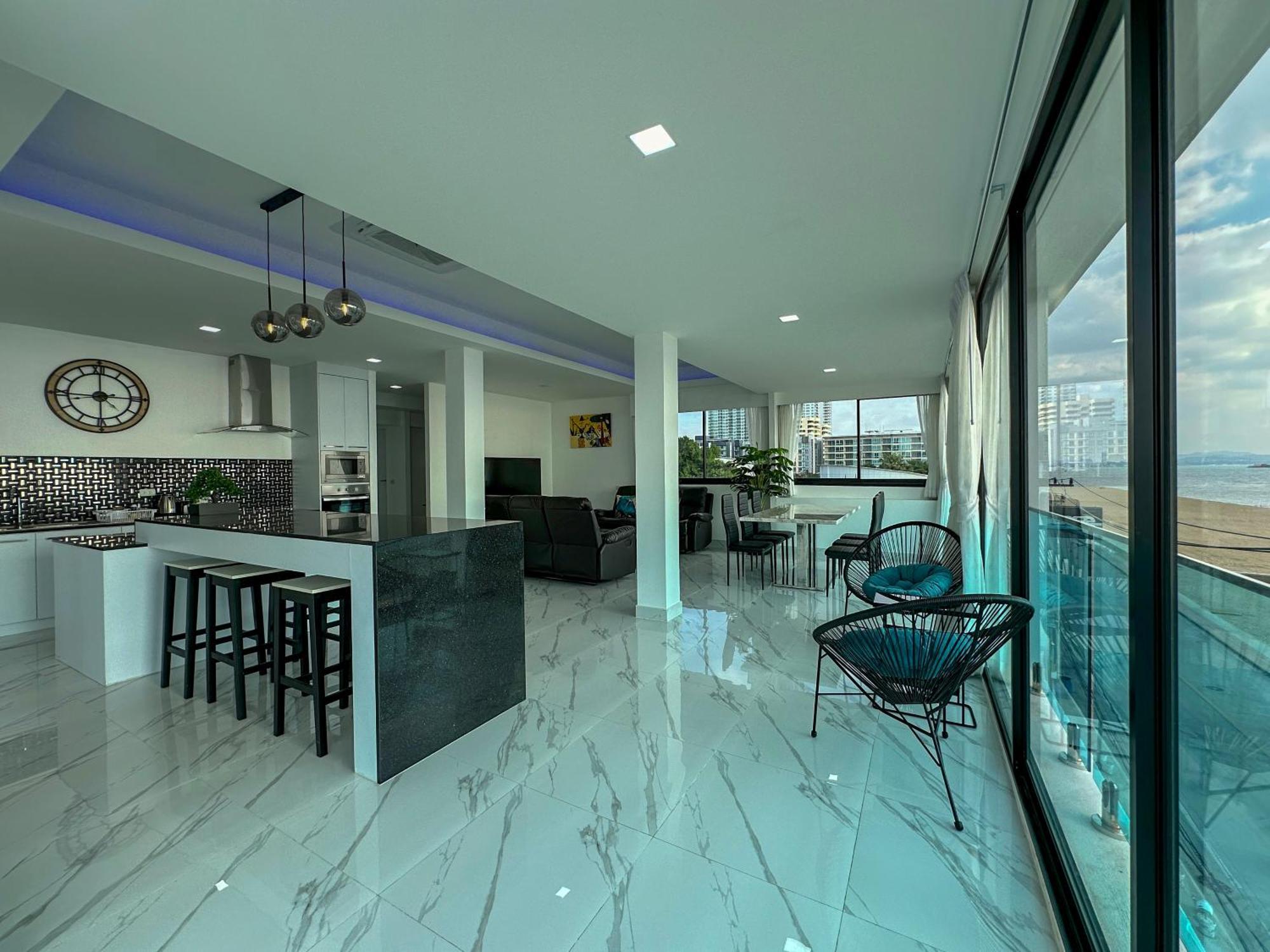 Stunning Beachfront View Luxurious Apartment 40 Jomtien Beach Exterior foto